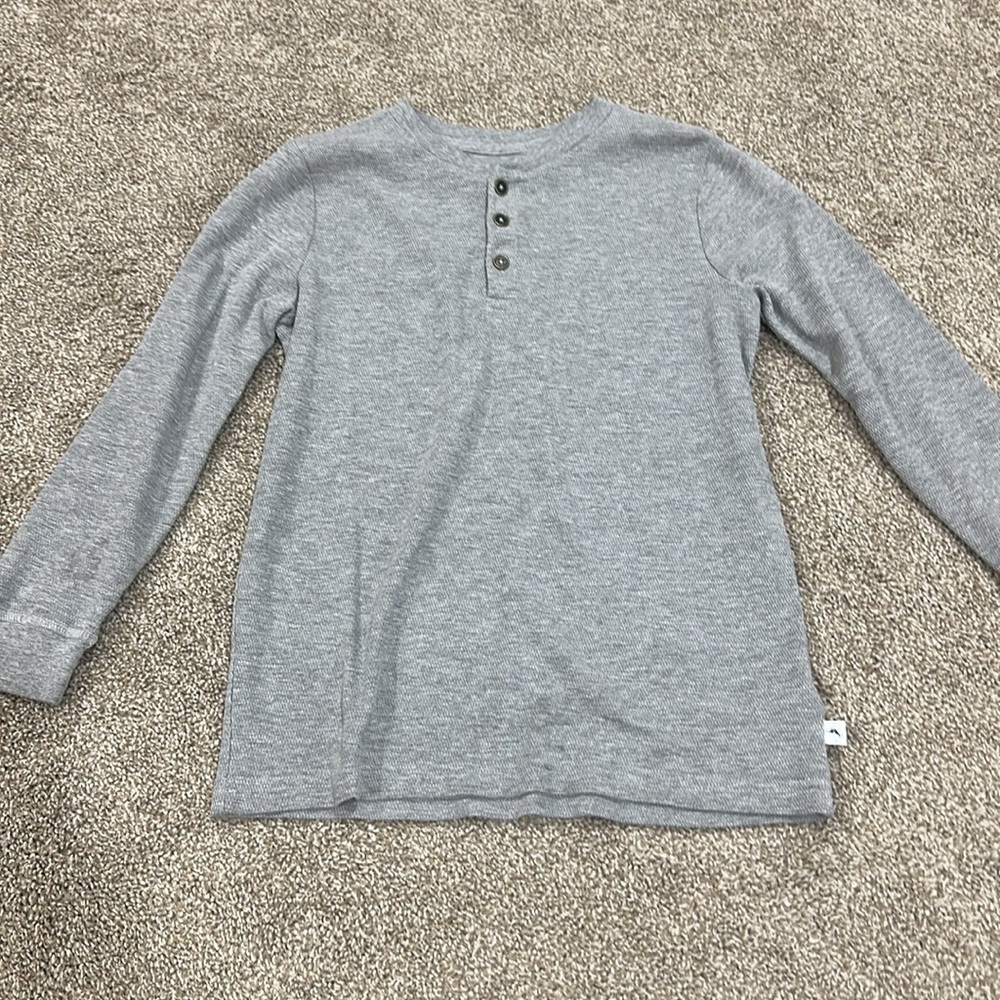 2 Tommy Bahama boys button up shirts - Picture 3 of 4